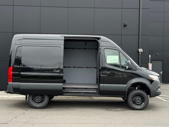 2026 Mercedes-Benz Sprinter 2500 Cargo 144 WB 4MATIC®
