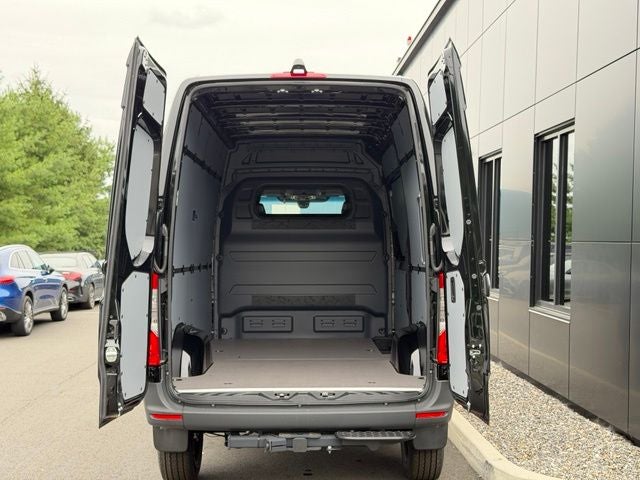 2026 Mercedes-Benz Sprinter 2500 Cargo 144 WB 4MATIC®