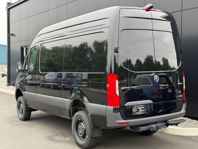 2026 Mercedes-Benz Sprinter 2500 Cargo 144 WB 4MATIC®