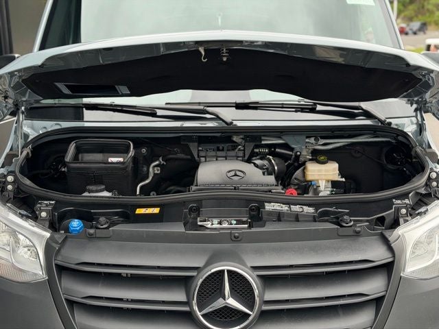 2025 Mercedes-Benz Sprinter 2500 Cargo 144 WB 4MATIC®