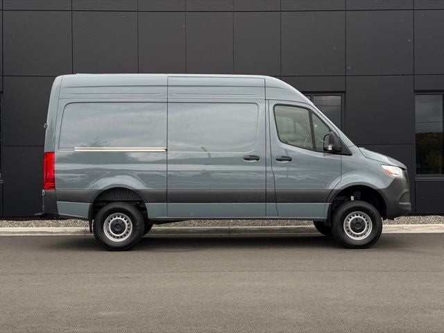 2025 Mercedes-Benz Sprinter 2500 Cargo 144 WB 4MATIC®