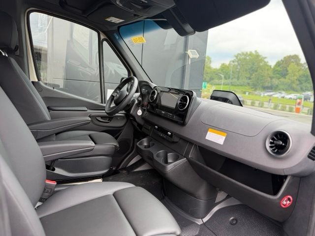 2026 Mercedes-Benz Sprinter 2500 Cargo 144 WB 4MATIC®