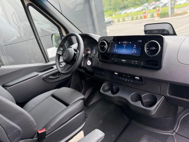 2026 Mercedes-Benz Sprinter 2500 Cargo 144 WB 4MATIC®