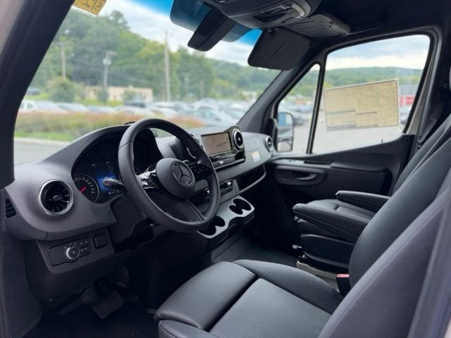 2026 Mercedes-Benz Sprinter 2500 Cargo 144 WB 4MATIC®