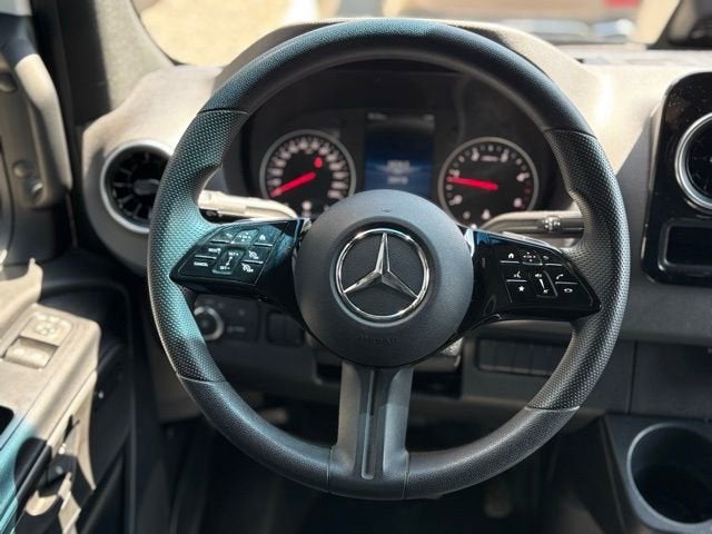 2025 Mercedes-Benz Sprinter 2500 Cargo 170 WB High Roof