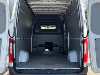 2025 Mercedes-Benz Sprinter 2500 Cargo 170 WB High Roof