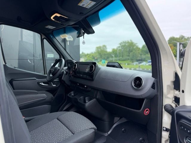 2026 Mercedes-Benz Sprinter 3500 Cargo 170 WB Extended