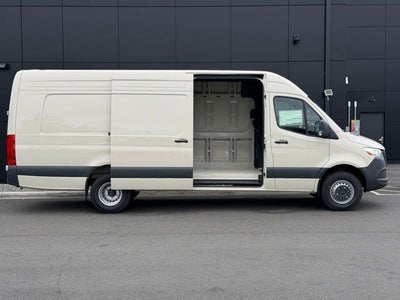 2026 Mercedes-Benz Sprinter 3500 Cargo 170 WB Extended