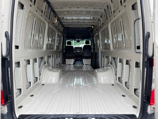 2026 Mercedes-Benz Sprinter 3500 Cargo 170 WB Extended