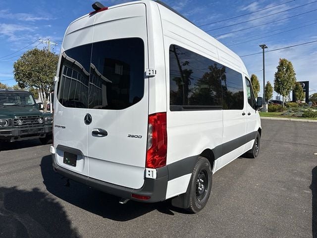 2024 Mercedes-Benz Sprinter 2500 Passenger 144 WB