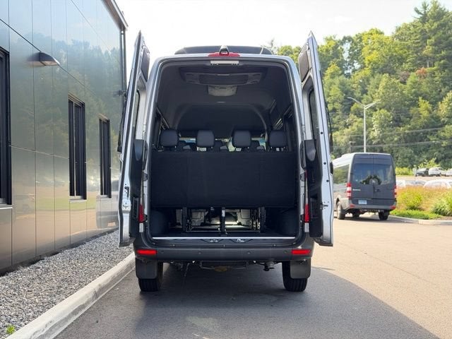 2024 Mercedes-Benz Sprinter 2500 Passenger 144 WB 144 WB