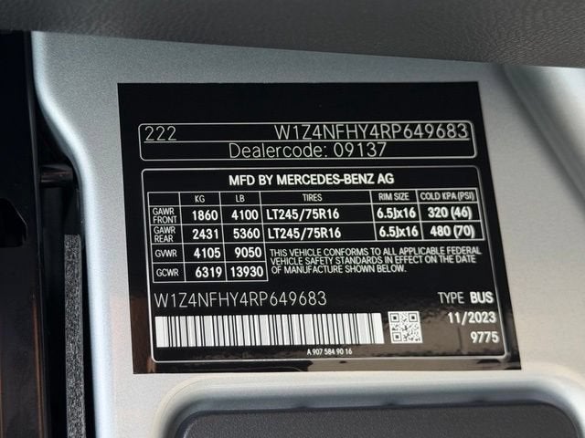 2024 Mercedes-Benz Sprinter 2500 Passenger 144 WB 144 WB