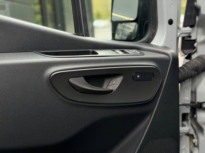 2024 Mercedes-Benz Sprinter 2500 Passenger 144 WB