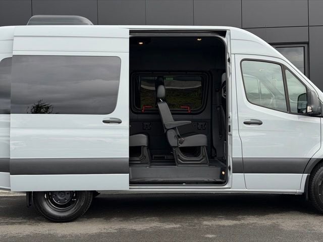 2024 Mercedes-Benz Sprinter 2500 Passenger 144 WB
