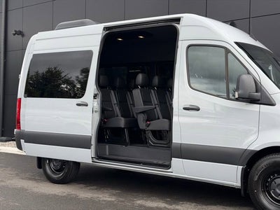 2024 Mercedes-Benz Sprinter 2500 Passenger 144 WB