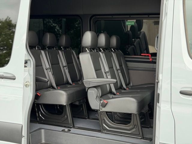 2024 Mercedes-Benz Sprinter 2500 Passenger 144 WB
