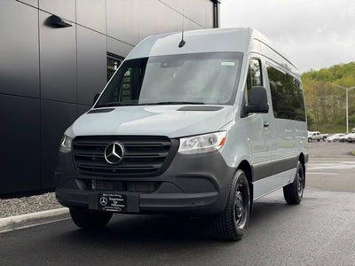 2024 Mercedes-Benz Sprinter 2500 Passenger 144 WB