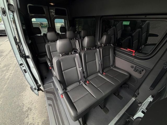 2024 Mercedes-Benz Sprinter 2500 Passenger 144 WB