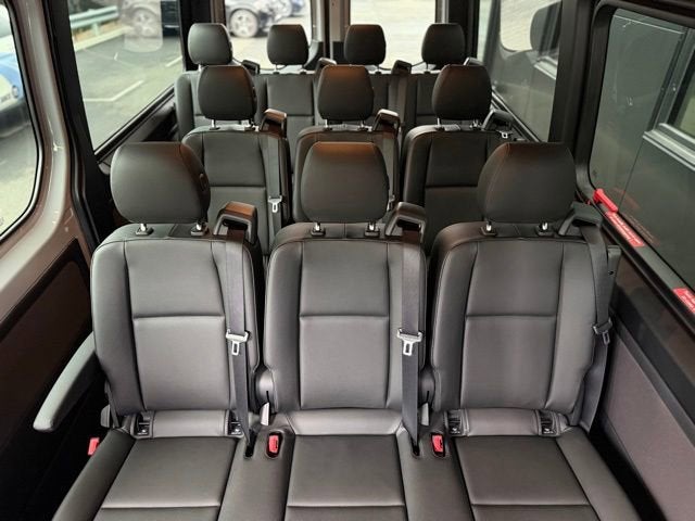 2024 Mercedes-Benz Sprinter 2500 Passenger 144 WB