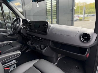 2024 Mercedes-Benz Sprinter 2500 Passenger 144 WB