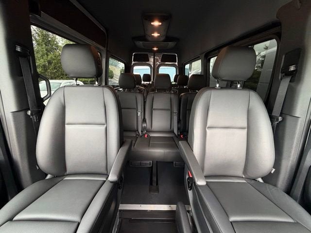 2024 Mercedes-Benz Sprinter 2500 Passenger 144 WB