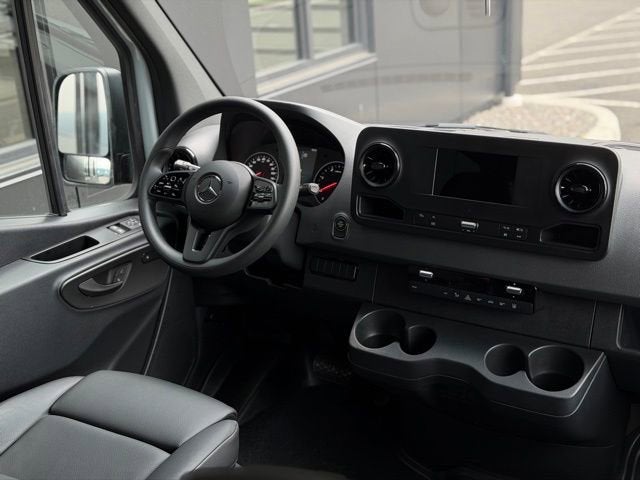 2024 Mercedes-Benz Sprinter 2500 Passenger 144 WB