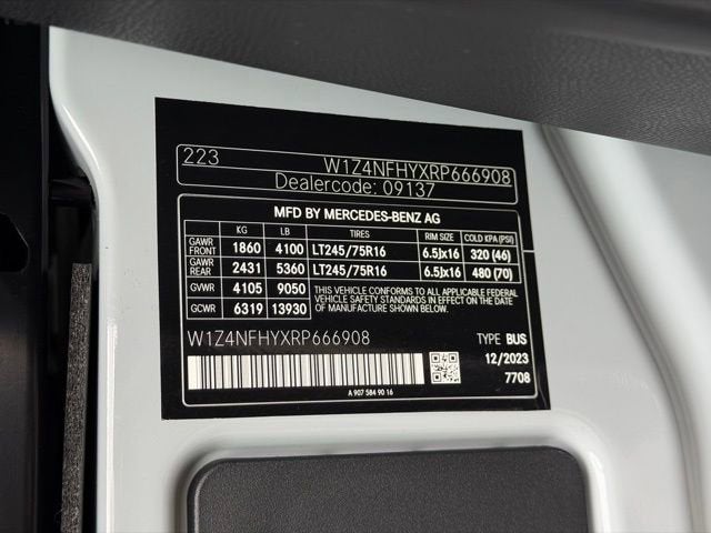 2024 Mercedes-Benz Sprinter 2500 Passenger 144 WB