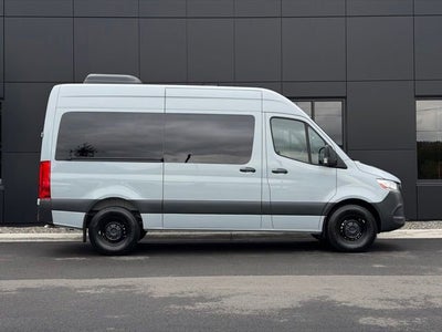 2024 Mercedes-Benz Sprinter 2500 Passenger 144 WB