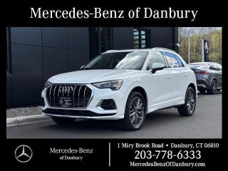 2022 Audi Q3 Premium quattro