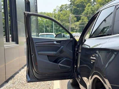 2023 Audi Q5 45 S line Premium quattro