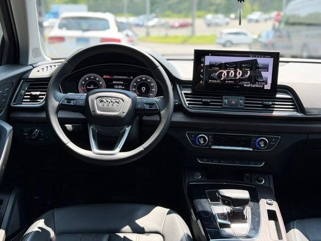 2023 Audi Q5 45 S line Premium quattro