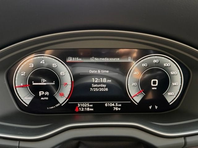 2023 Audi Q5 45 S line Premium quattro