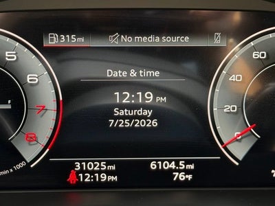 2023 Audi Q5 45 S line Premium quattro