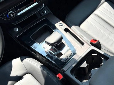 2023 Audi Q5 45 S line Premium quattro