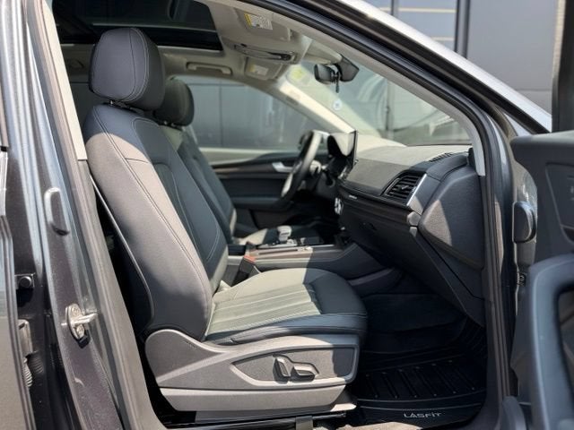 2023 Audi Q5 45 S line Premium quattro