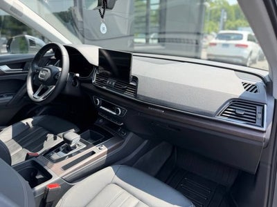 2023 Audi Q5 45 S line Premium quattro