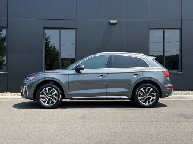 2023 Audi Q5 45 S line Premium quattro