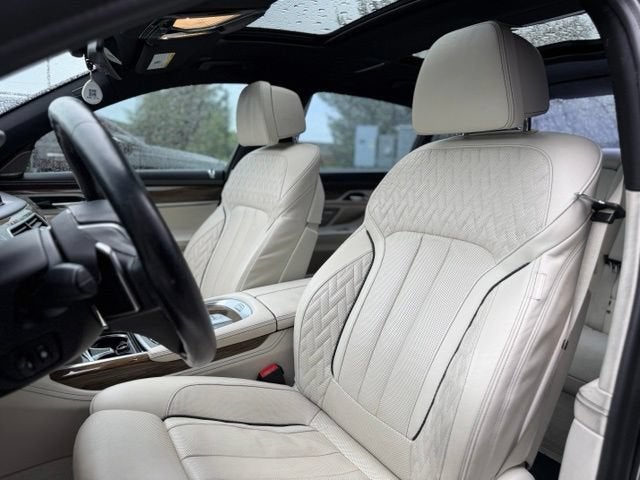 2017 BMW 7 Series 750i xDrive