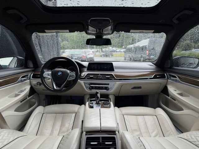 2017 BMW 7 Series 750i xDrive