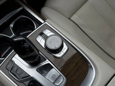 2017 BMW 7 Series 750i xDrive