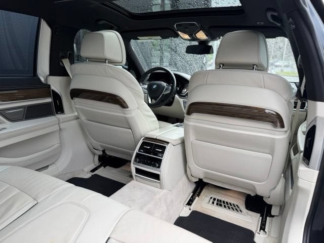 2017 BMW 7 Series 750i xDrive
