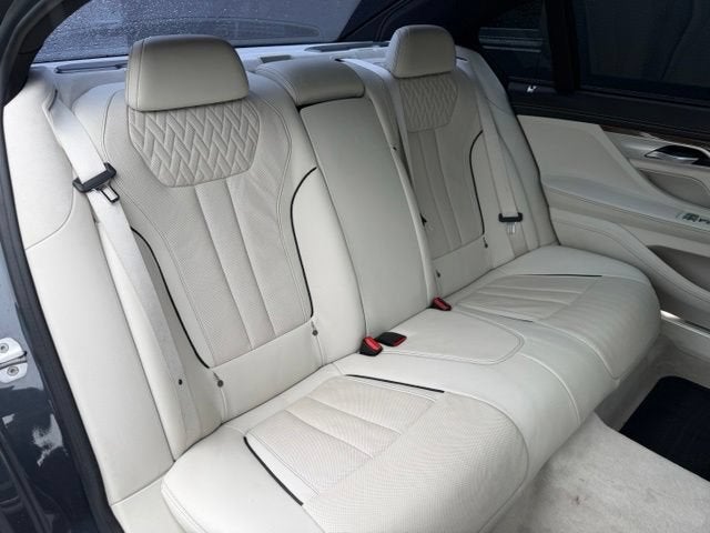2017 BMW 7 Series 750i xDrive