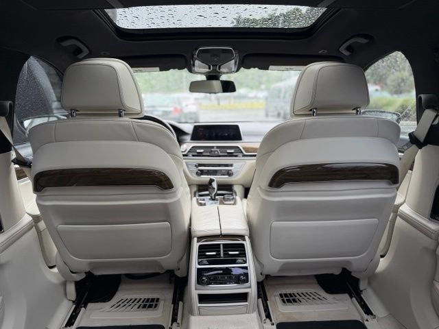 2017 BMW 7 Series 750i xDrive