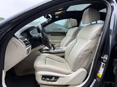 2017 BMW 7 Series 750i xDrive