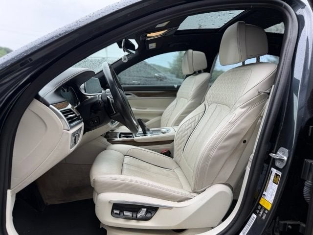 2017 BMW 7 Series 750i xDrive