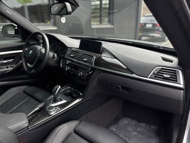 2018 BMW 3 Series 330 Gran Turismo i xDrive