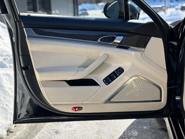 2014 Porsche Panamera Turbo