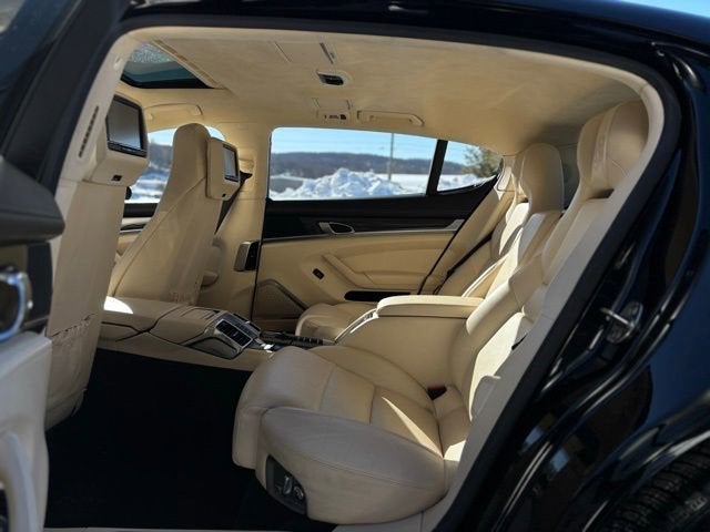 2014 Porsche Panamera Turbo