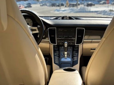 2014 Porsche Panamera Turbo