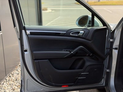 2017 Porsche Cayenne Base